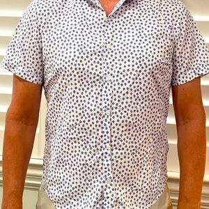 Bonobos Slim Fit Short Sleeve Casual Shirt.